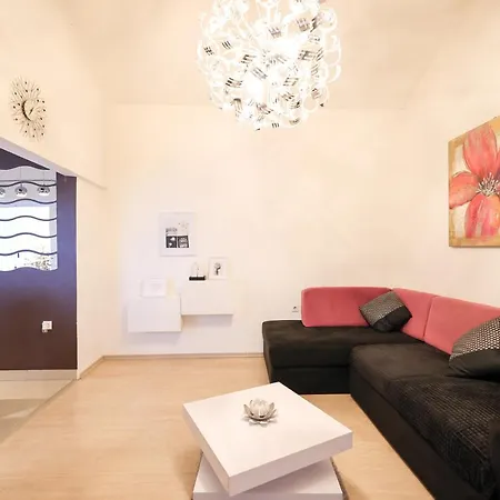 דירה Apartman Andy זאדאר